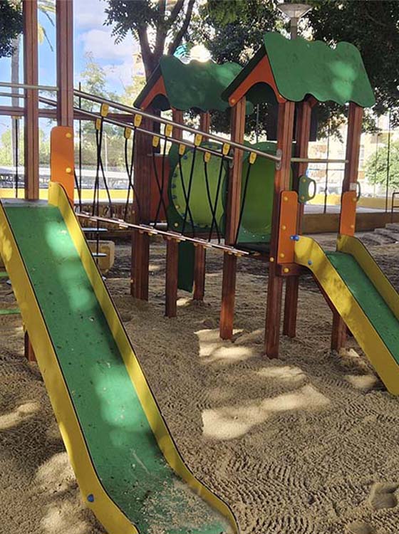 parques infantiles vertical